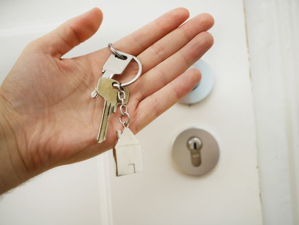 https://JaniceV.StopRentingStartOwning.com